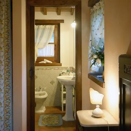 Agriturismo La Bicocca - Apt L'olivo Ferienhaus